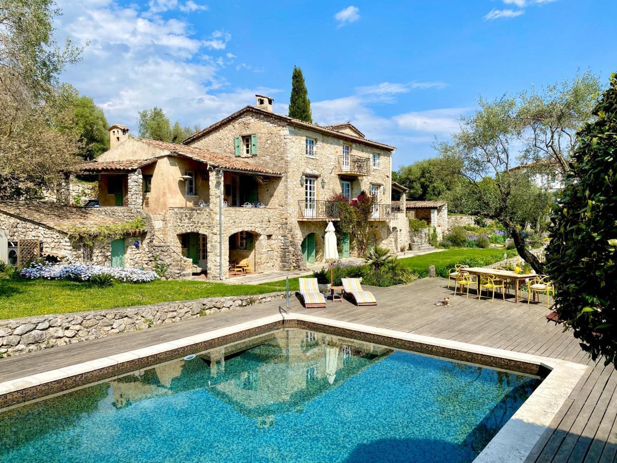 Bed and Breakfast L'Effrontee Tourrettes-sur-Loup Zewnętrze zdjęcie